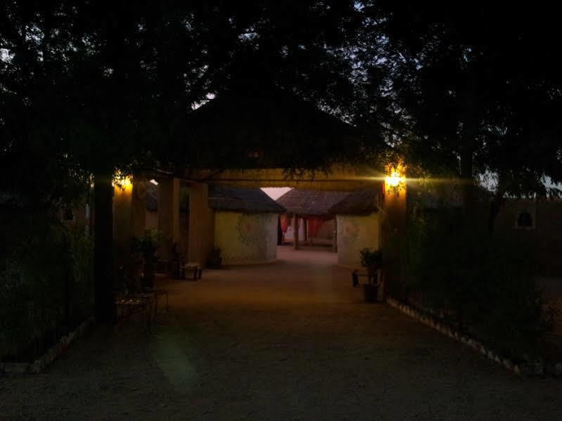 Mahadev Resort Sam Bagian luar foto
